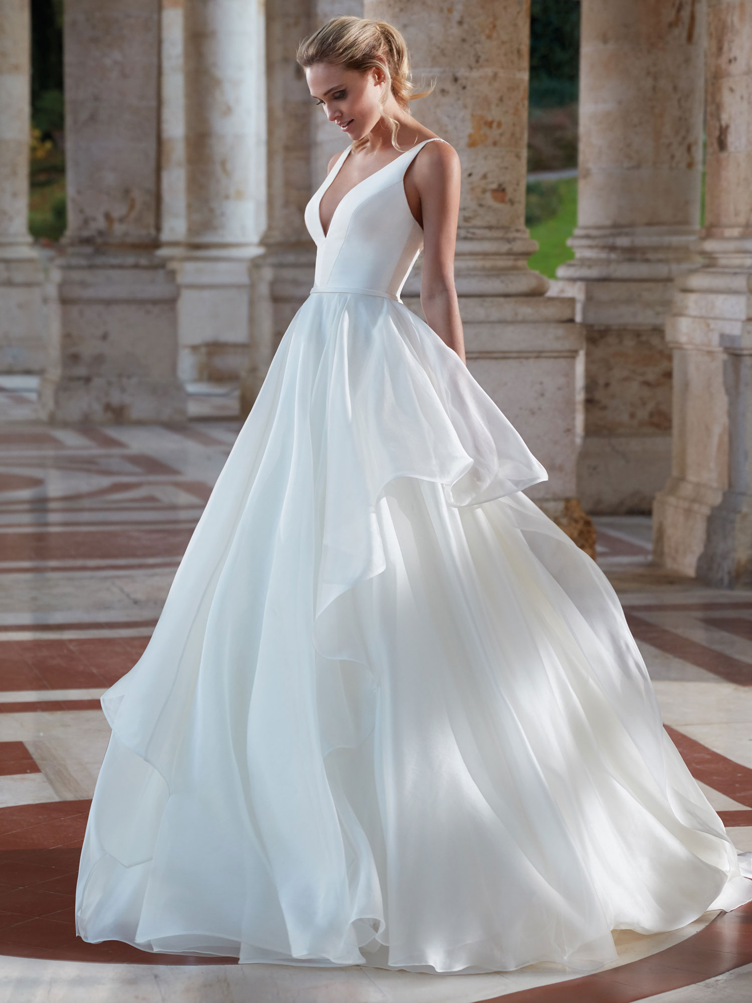 Abito da Sposa Nicole 2021 - NI12138 | Mariages.it | Abiti ...